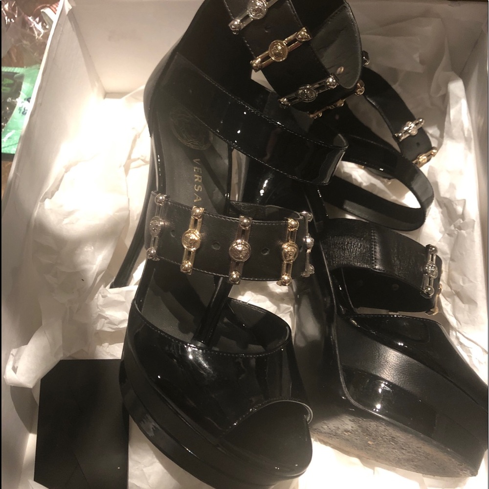 Versace stud heels 38 - Picture 5 of 15